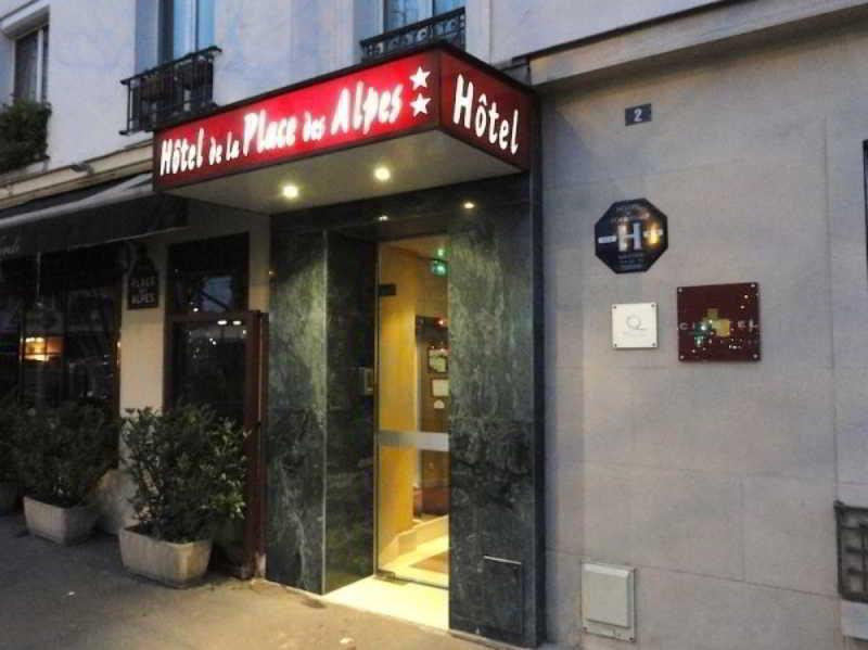 Hotel De La Place Des Alpes Париж Екстериор снимка